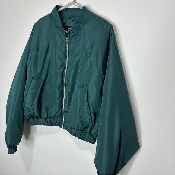 Forever 21 Hunter Green Crop Bomber Jacket - Picture 9 of 13